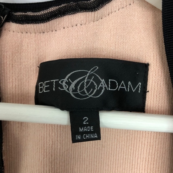Betsy & Adam Lace Bodycon V Neck Dress Size 2 - Picture 3 of 14
